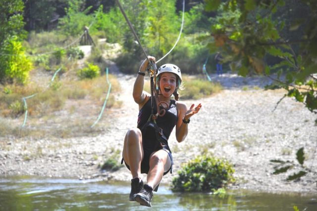 Parcours accrobranche - Adventure Camp