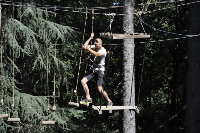 Parcours accrobranche - Adventure Camp