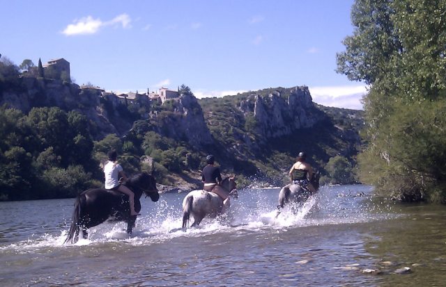 Centre Equestre le Mazet