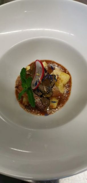 L\'autre côté de l\'assiette