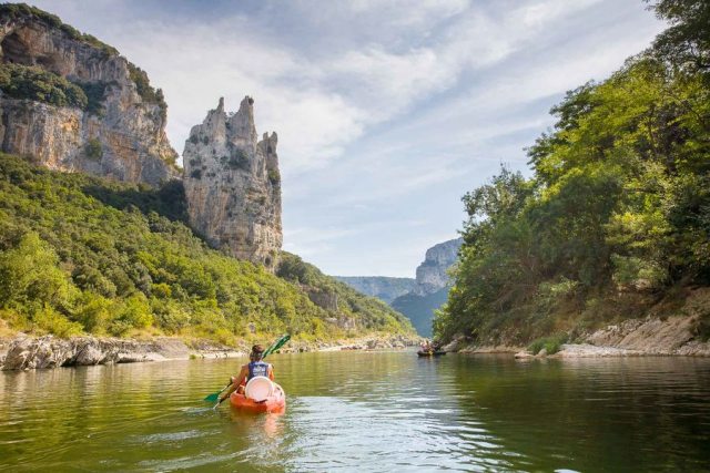 Canoë dans les Gorges de l\'Ardèche