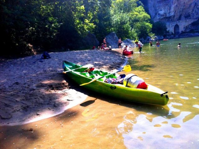 Descente des Gorges de l\'Ardèche en canoë