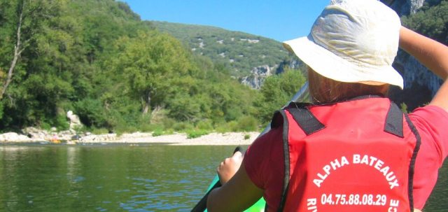 Descente des Gorges de l\'Ardèche en canoë