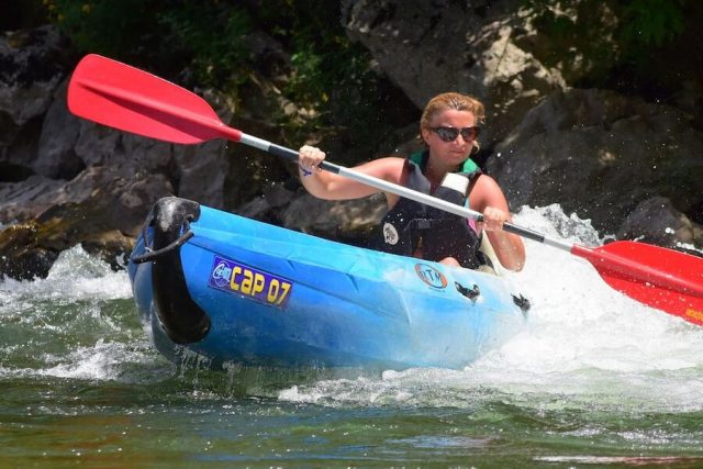 Canoë - Kayak de Ruoms à Sampzon - 4 km avec Cap07 Canoë